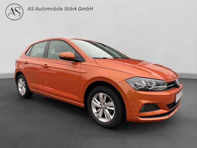 Fahrzeugabbildung Volkswagen Polo Comfortline+5 Türer+Autom.+CarPlay+Android