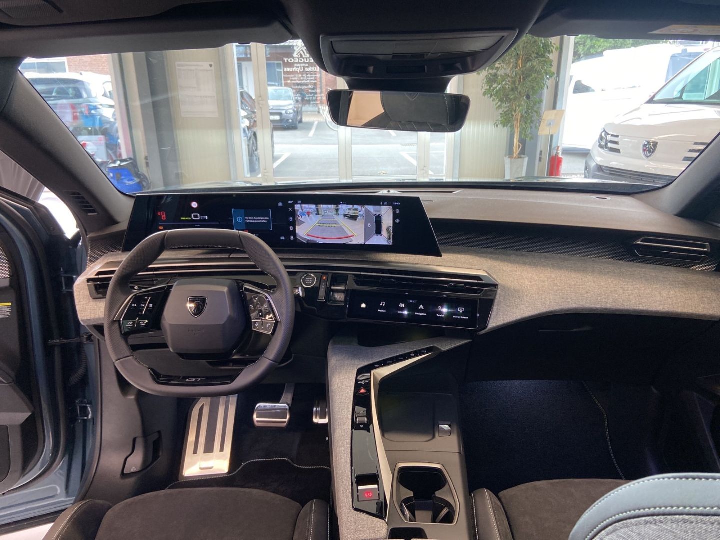 Fahrzeugabbildung Peugeot 3008 GT Elektro 210 Navi Soundsystem ACC CarPlay