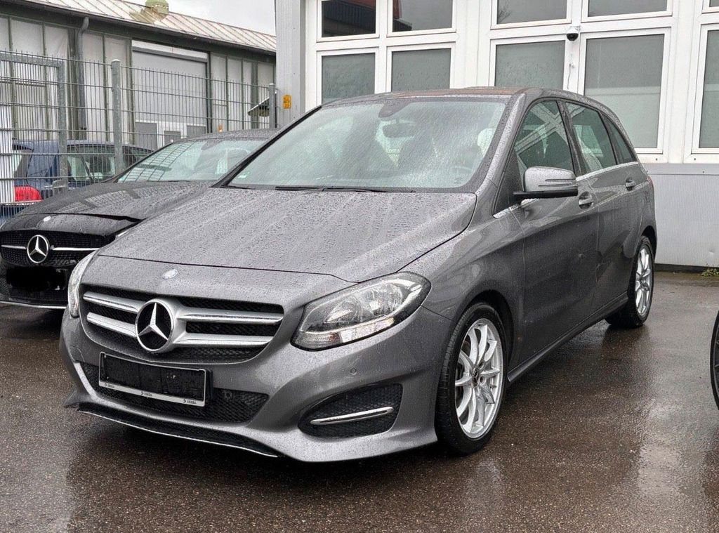 Image of Mercedes-Benz B 180
