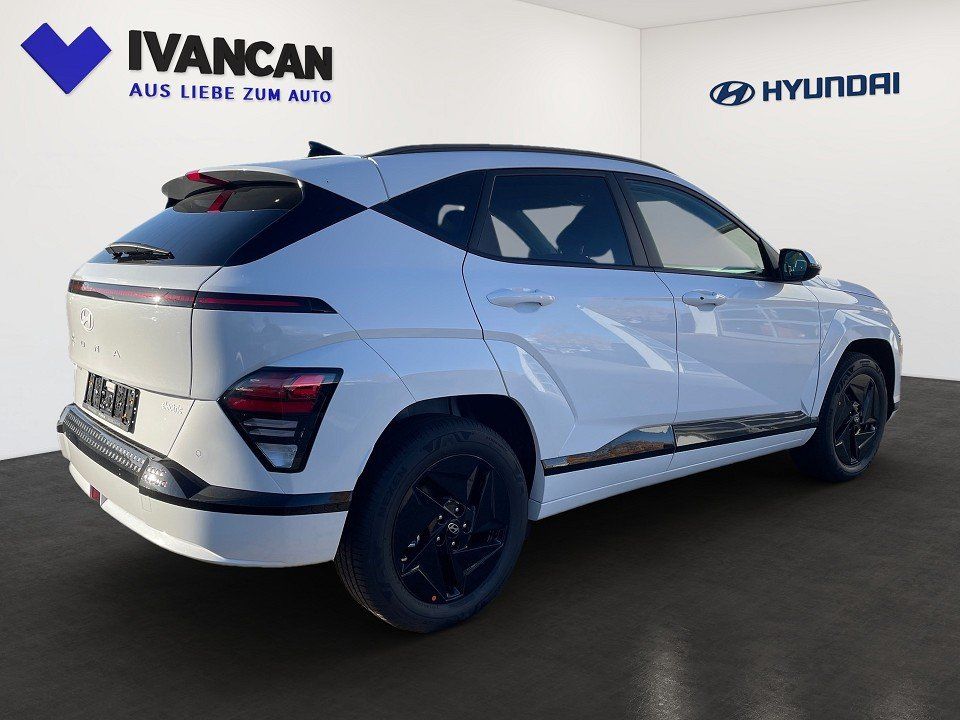 Fahrzeugabbildung Hyundai KONA Elektro 65kWh Trend el. Heckklappe