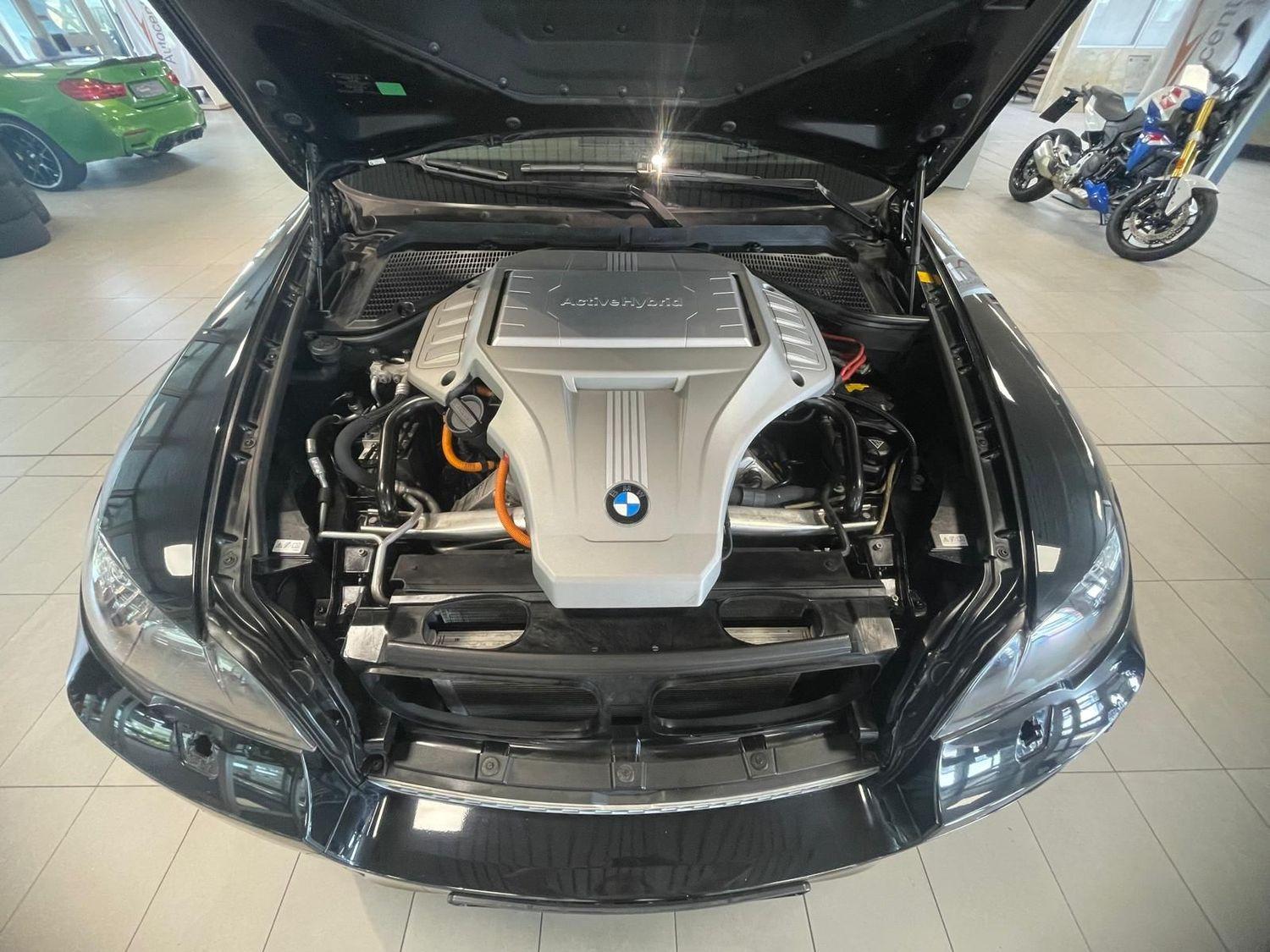 BMW X6 ActiveHybrid 4.4 408ch - Toit ouvrant panoramique - Affichage tête haute - Sièges chauffants éléctriques - Airmatic