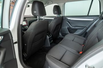 Fahrzeugabbildung SKODA Octavia Combi Drive 1.4 TSI 110 kW