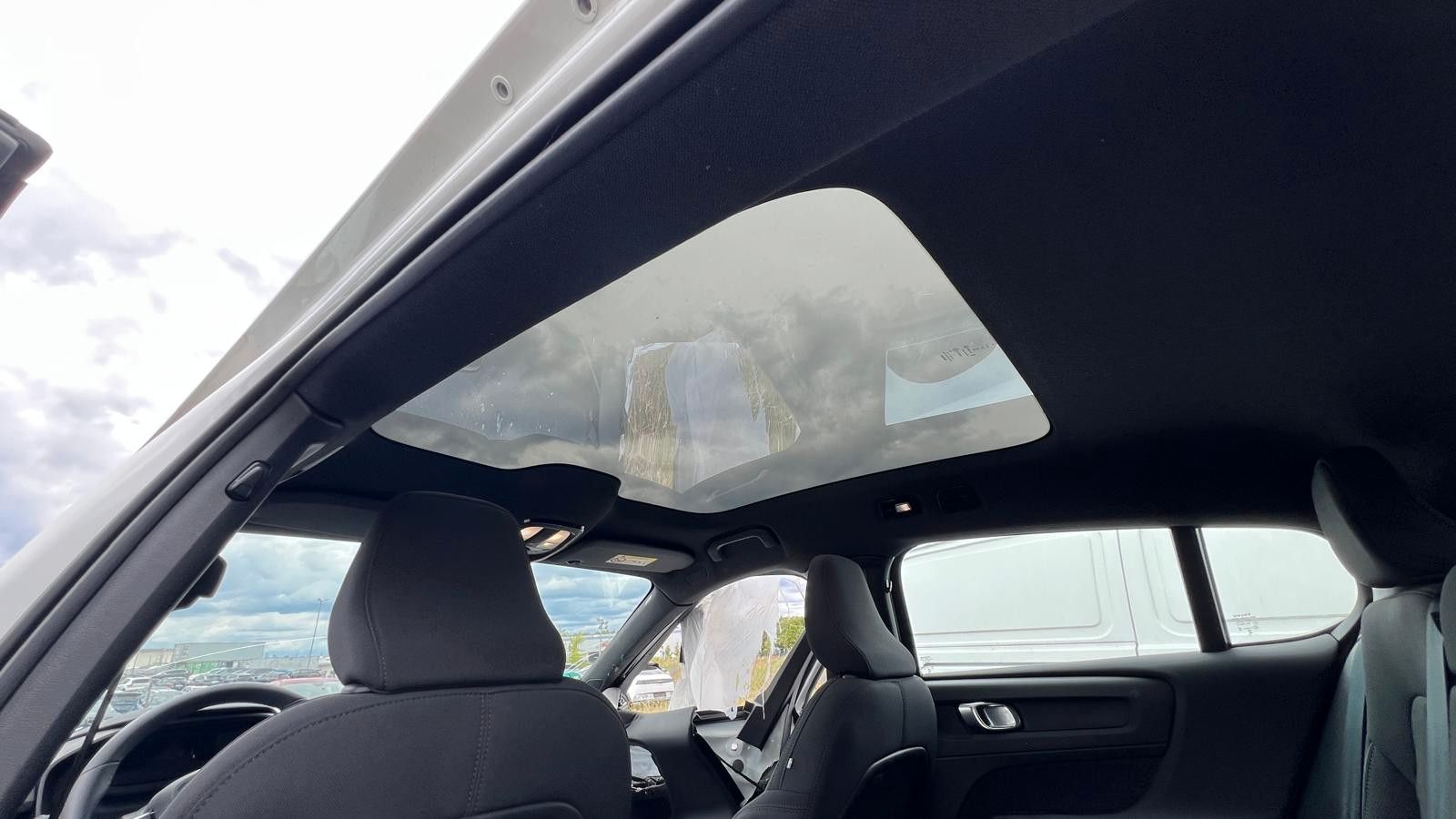 Fahrzeugabbildung Volvo C40 Plus Recharge Pure Electric 2WD