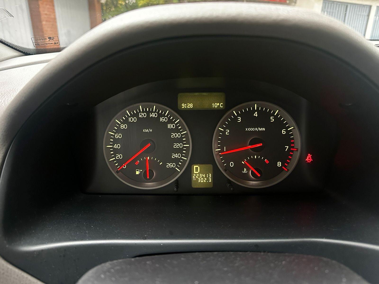 Volvo V50 2005 — photo 10