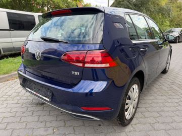Volkswagen Golf - 5