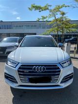 Audi SQ5 in Weiß - Audi SQ5 Gebrauchtwagen in München