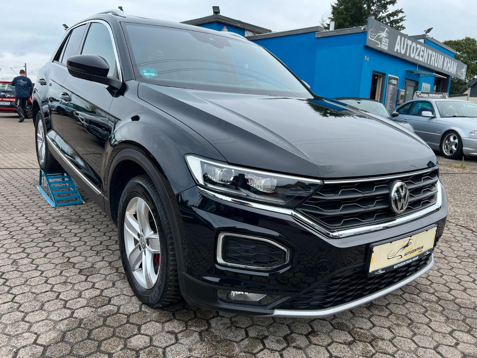 Volkswagen T-Roc Sport 4Motion/DSG/ACC/NAVI/SHZ/LED