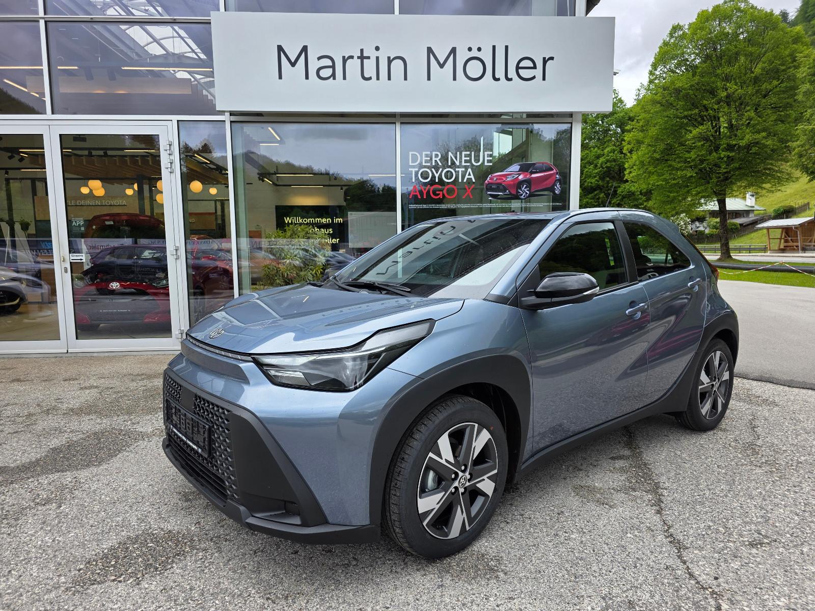 Toyota Aygo X Hybrid Active
