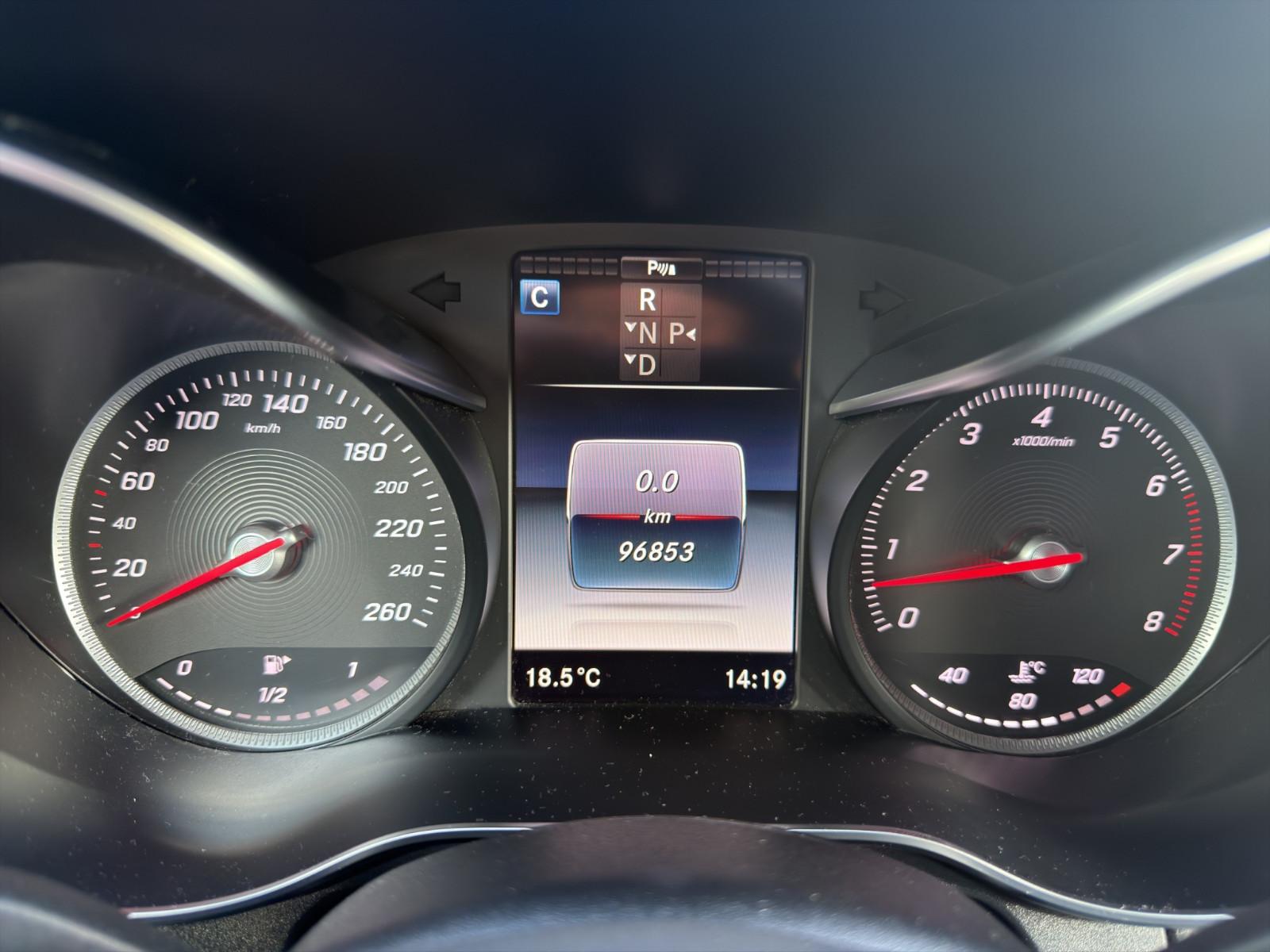 Mercedes-Benz GLC 300 Coupe 4M+AMG+LED+360°Cam+Night Paket