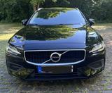 Volvo V60 T6 Twin Engine AWD Geartr Momentum Pro M... - Volvo V60 Gebrauchtwagen in Stuttgart