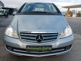 Mercedes-Benz A 170 Automatik Elegance nur 66000km Scheckheft - gebrauchte Mercedes-Benz A 170 aus dem Jahr 2009