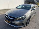 Mercedes-Benz A 180 AMG Paket 1Hand LED-Xenon Navı Shz !! - Mercedes-Benz Limousine 180 AMG paket mit Benzin-Antrieb