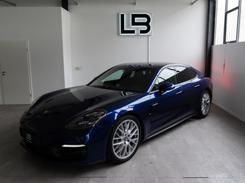 Image of Porsche Panamera