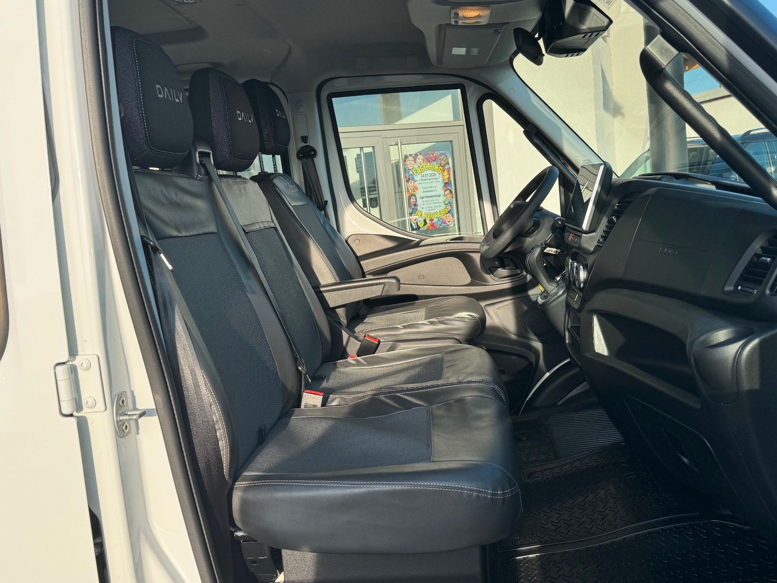 Fahrzeugabbildung Iveco 35S21 HA8 3.0L *R4.100mm*Automatik*AHK*LED*Luft*