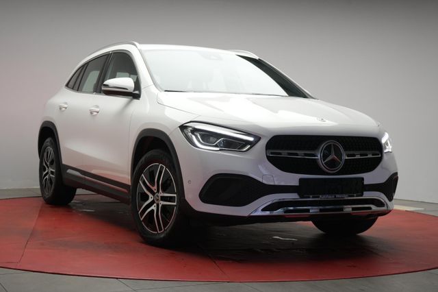 Mercedes-Benz GLA 220 d 8G-DCT Progressive Navi/Temp/Kamera/La