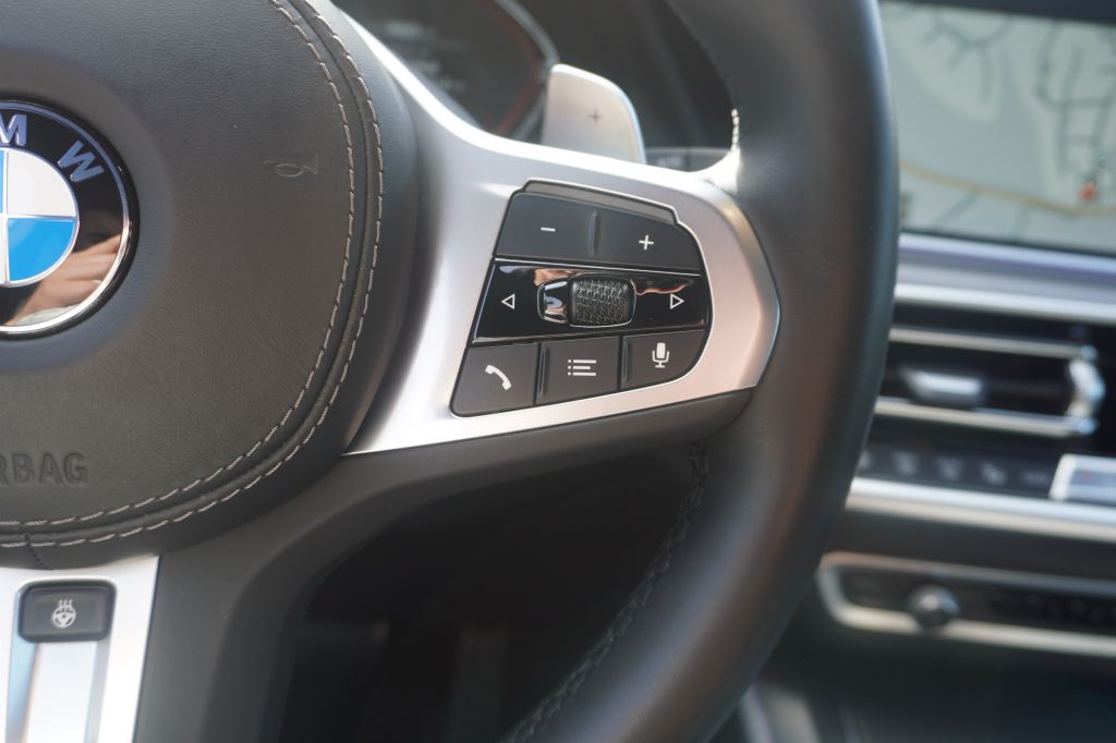 BMW X5 — fotografia 3