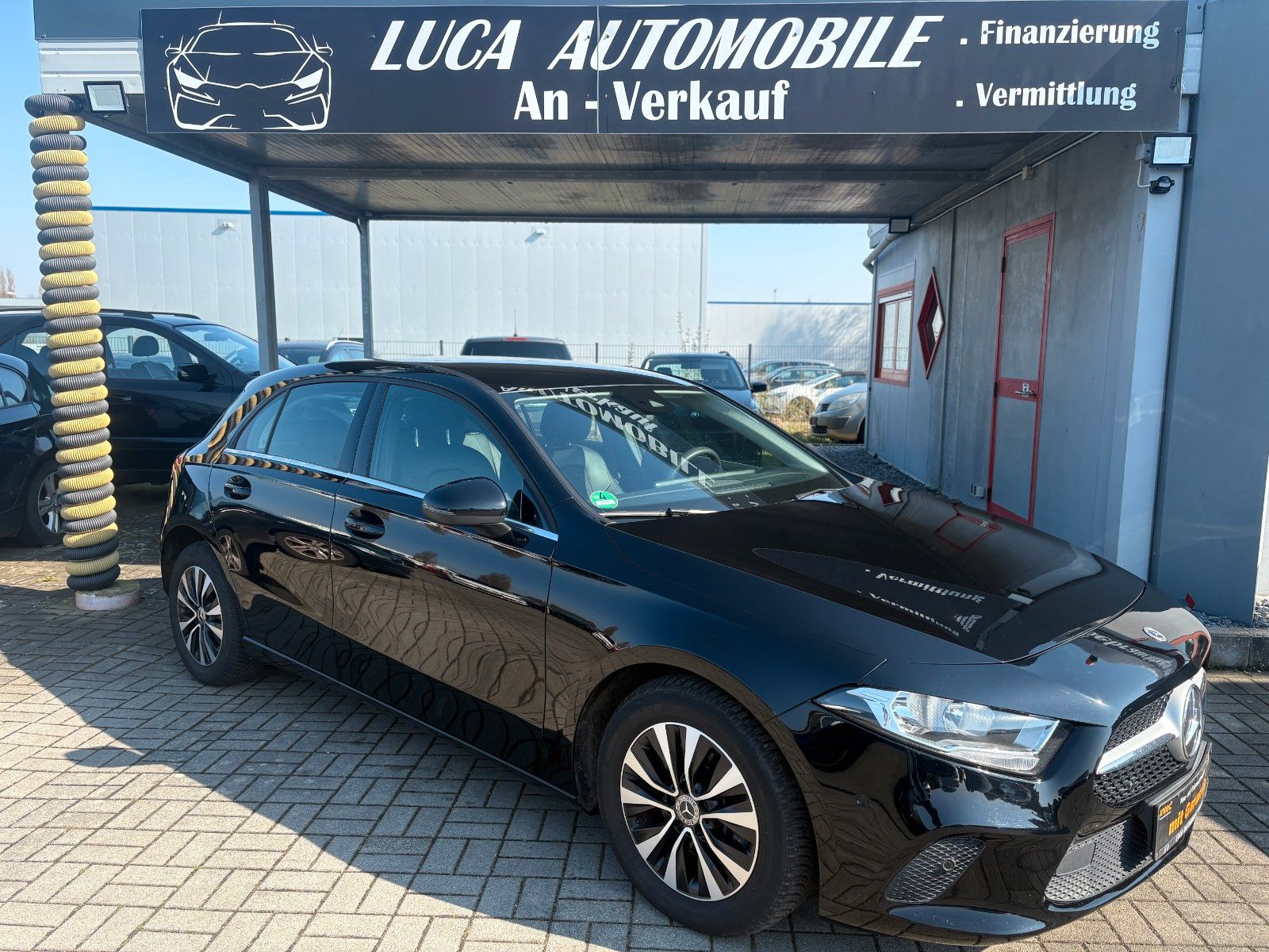 MERCEDES-BENZ A 200D
