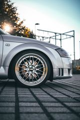 Audi TT Roadster 1.8T quattro 165 kW - - Audi: R 16
