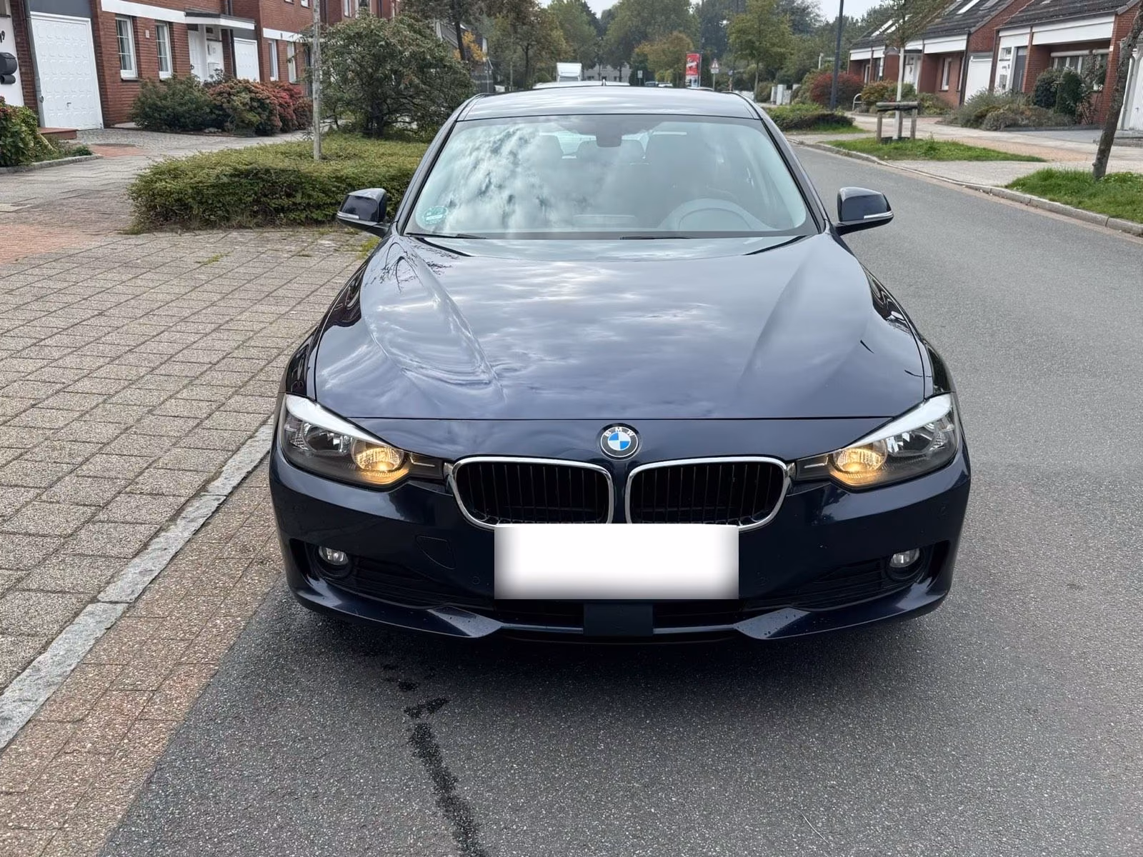 BMW 320