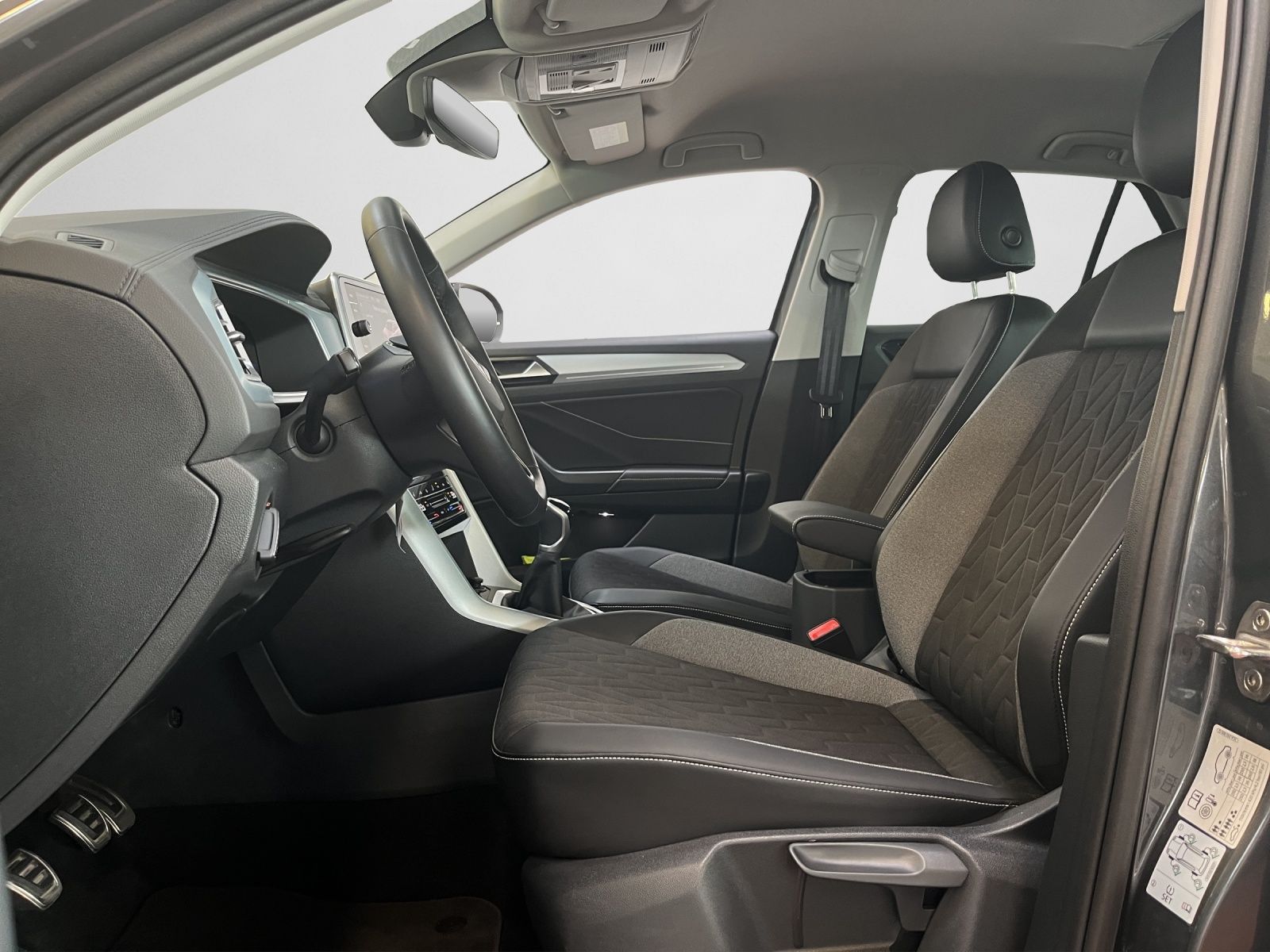 Volkswagen T-Roc - Bild 13