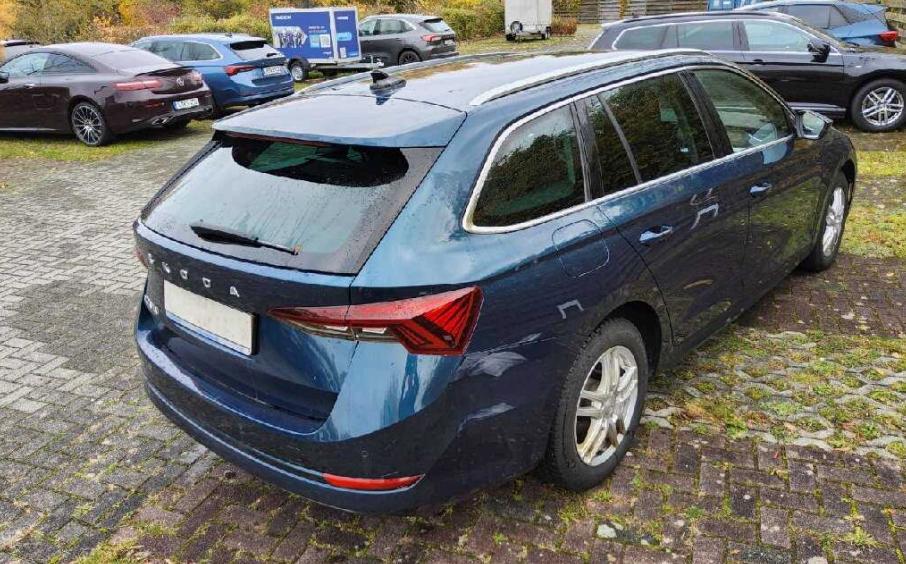 Skoda Octavia Style LED ACC DigTacho Kam Memory 4xSiHz, миниатюра 4