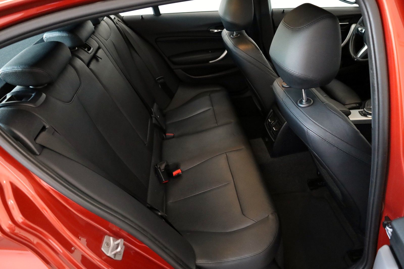 Fahrzeugabbildung BMW 125i M Sport 5T Leder,Navi,LED,SH,Park Assistent