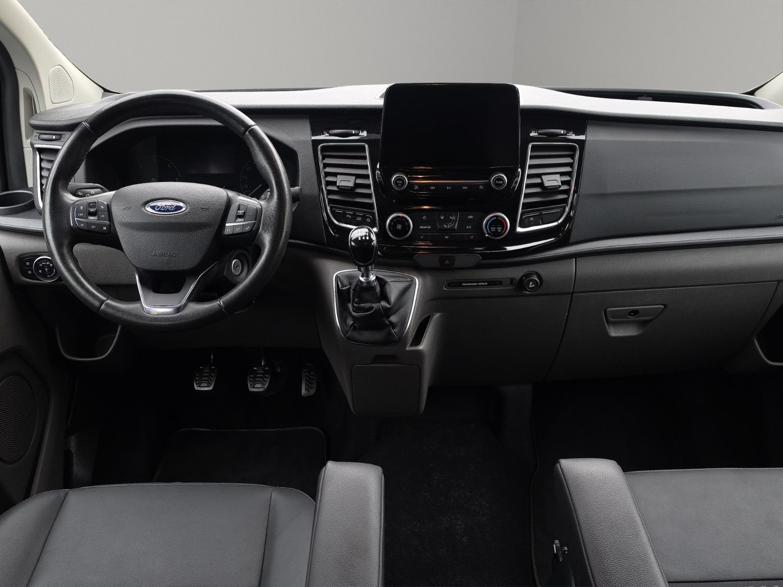 Fahrzeugabbildung Ford Transit/Tourneo Custom Kombi 320 L1  Sport