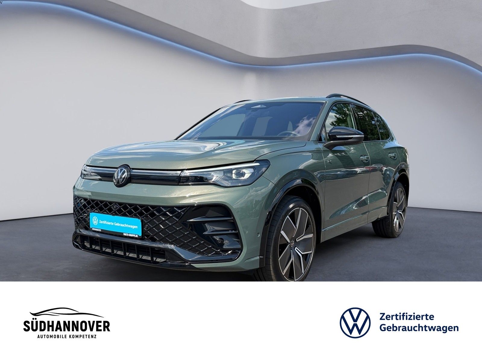 Volkswagen Tiguan R-Line 2.0 TSI DSG ACC AHK AREA VIEW PANO foto 2