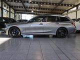 BMW M340i xDrive Touring AHK 19" LM Pano Laserlicht - BMW M340i mit Anhängerkupplung