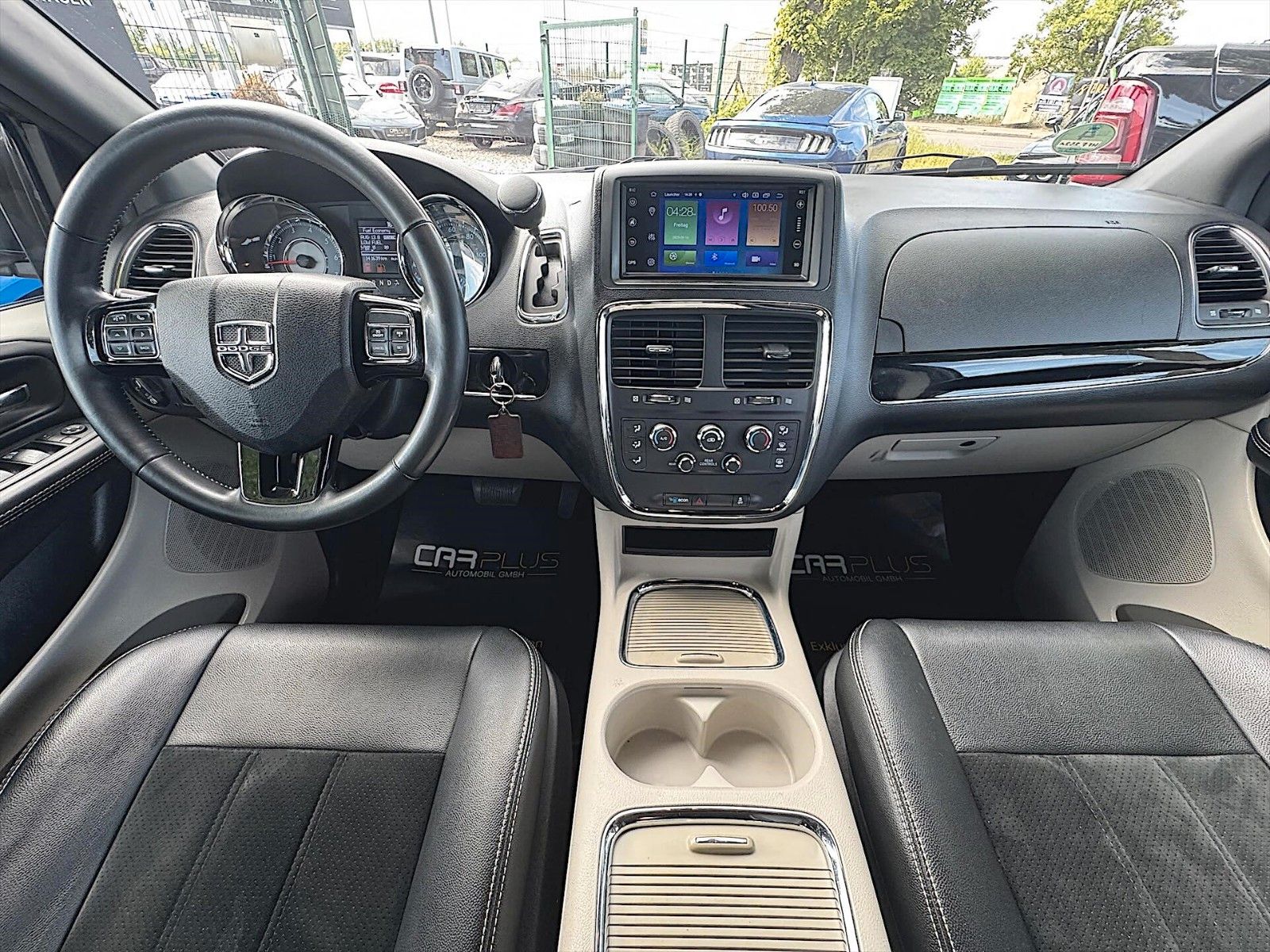 Fahrzeugabbildung Dodge Grand Caravan 3.6 V6 *7 Sitze*Kamera*CarPlay*