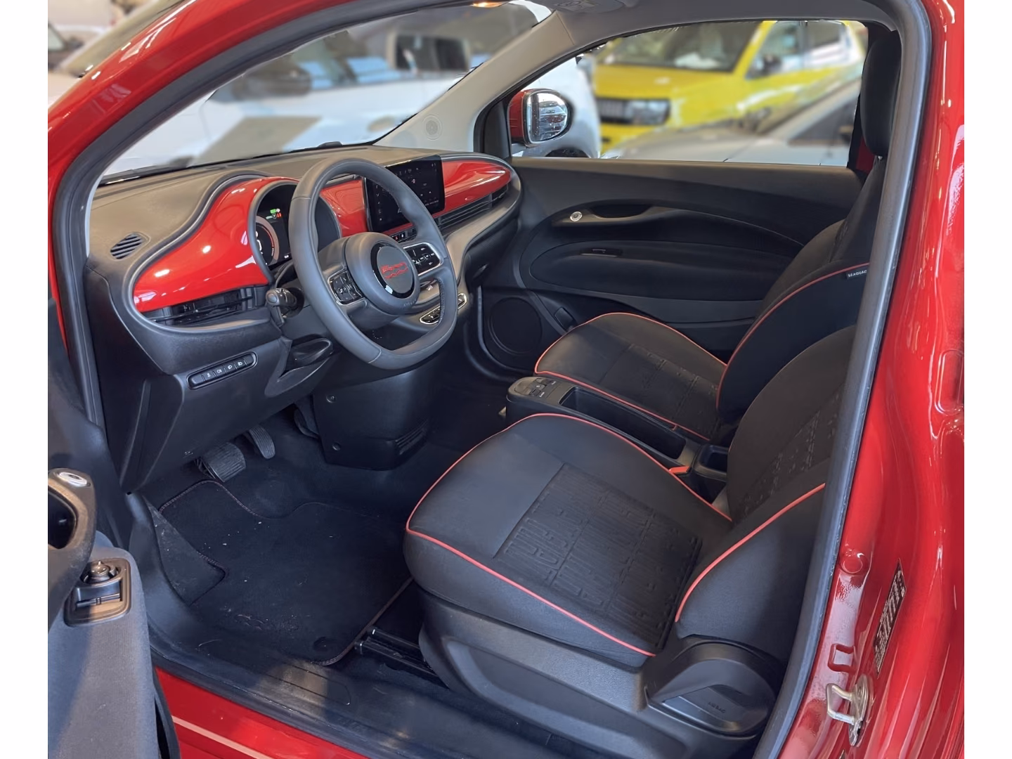 Fiat 500e e Red *Apple Car Play *Tempomat