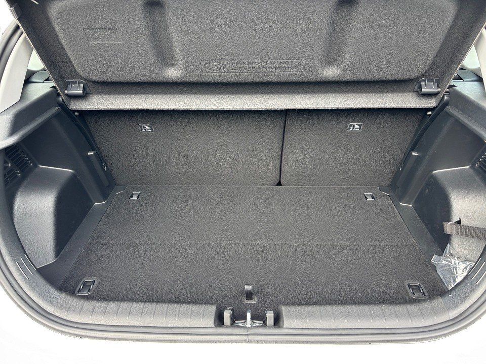 Fahrzeugabbildung Hyundai i20 1.0T 100PS Trend Komfort