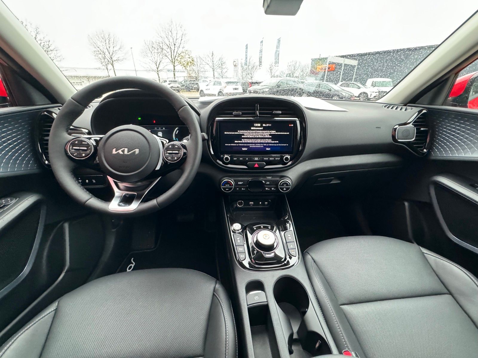 Fahrzeugabbildung Kia E-SOUL INSPIRATION WP SUV LED GD