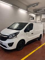 Opel Vivaro - Opel Vivaro Gebrauchtwagen in Hamburg