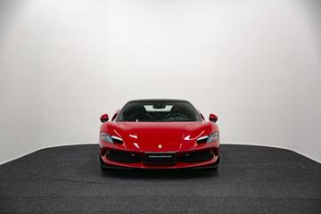 صورة 2 لـ 2022 Ferrari 296 GTB