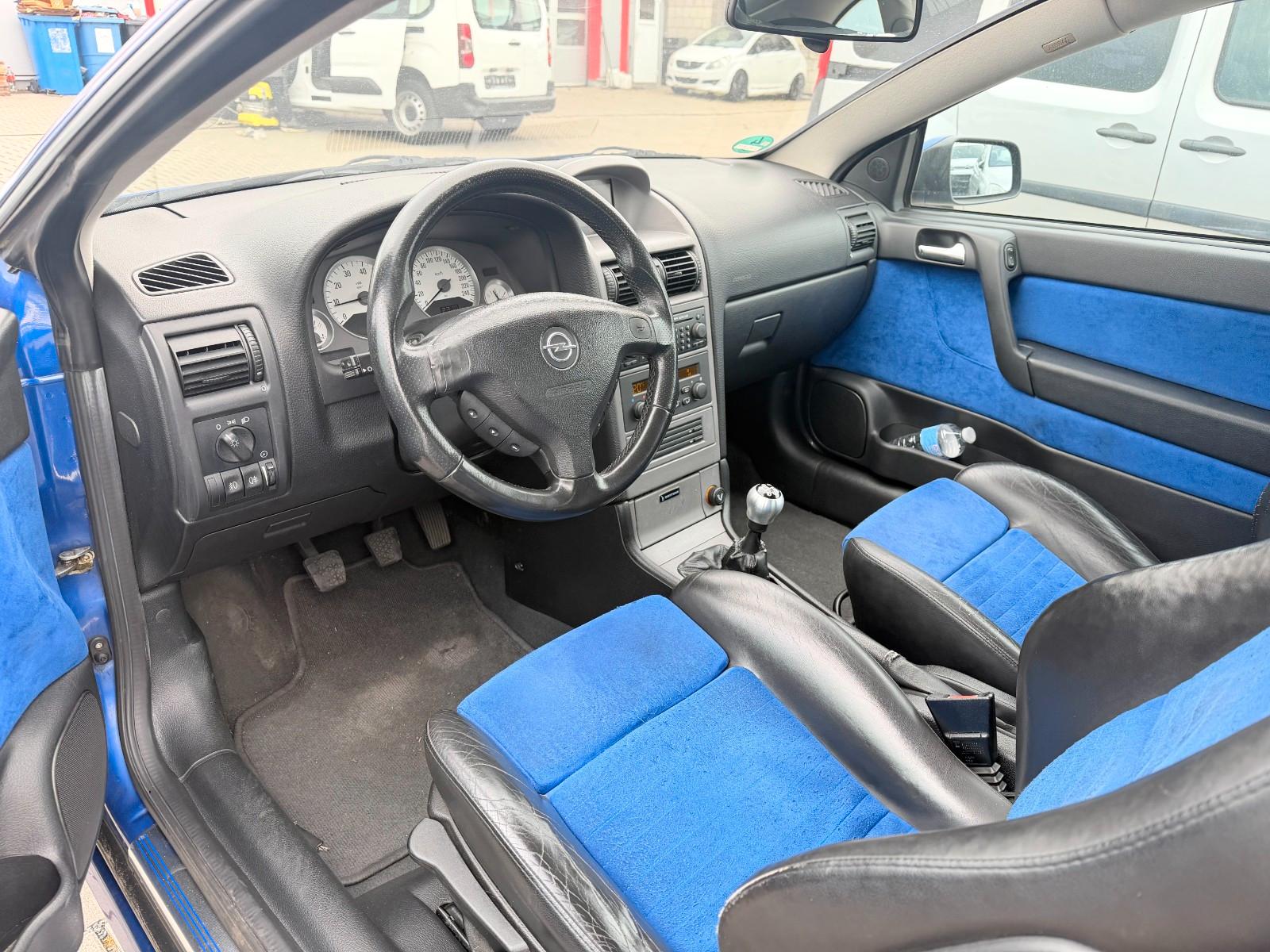 OPEL ASTRA COUPÉ LINEA BLU - 2.2 - 147 CV - BVM