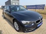 BMW 318i Limo.Advantage+Klima+1.Hand+BMW Scheckheft - blaue BMW 318