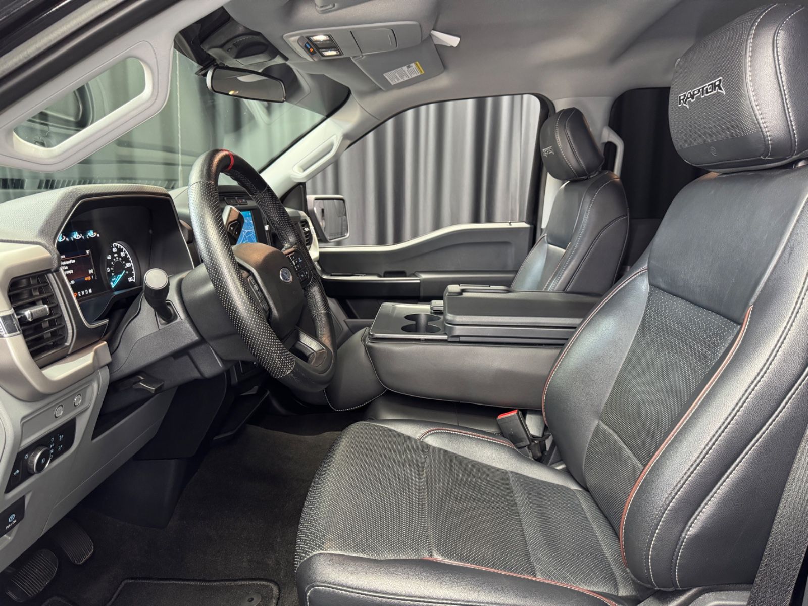 Fahrzeugabbildung Ford F 150 RAPTOR SVT|OFFROAD 20 ZOLL| 6-SITZ|NAVI|