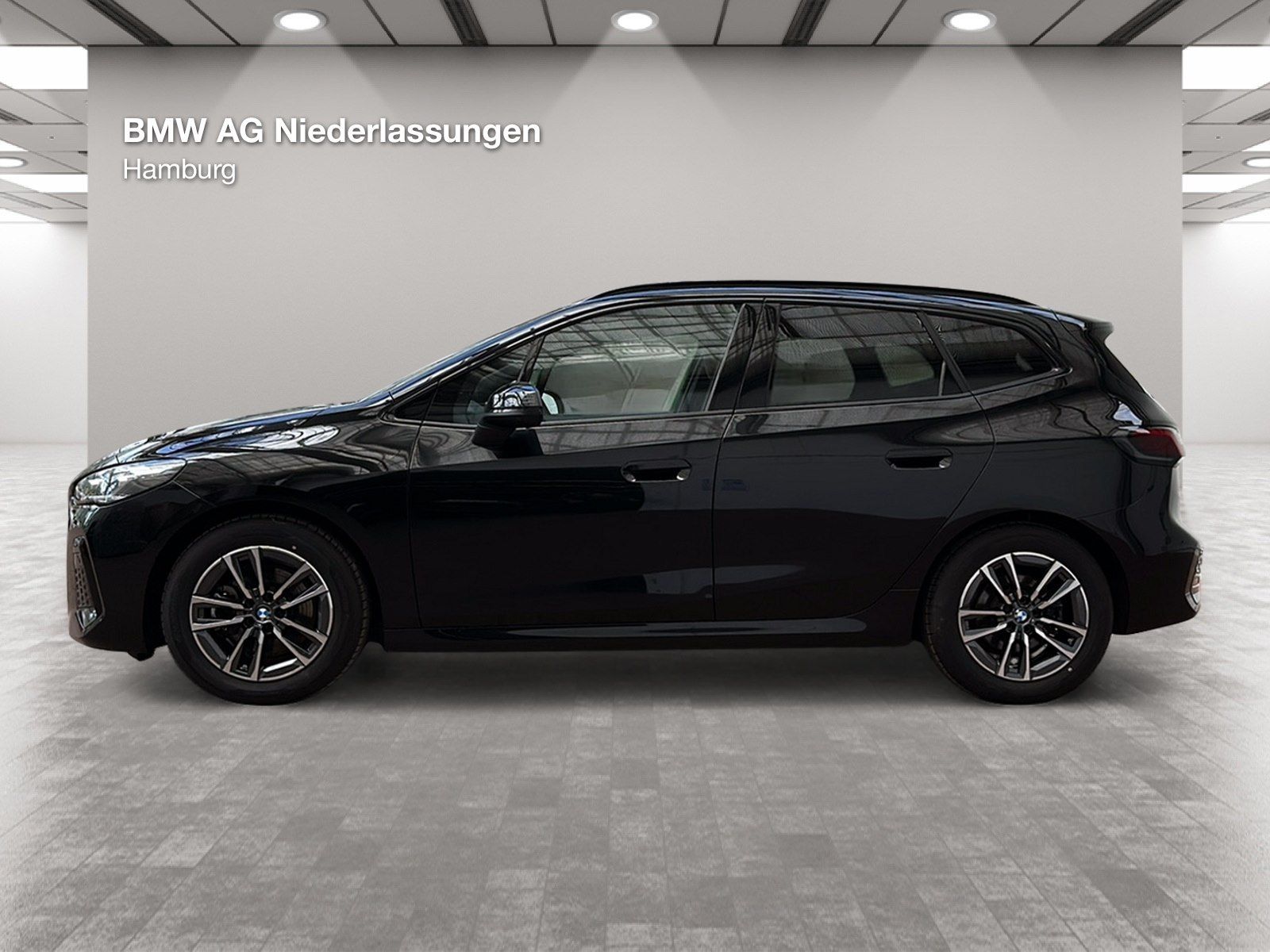 BMW 223 Active Tourer - Bild 2