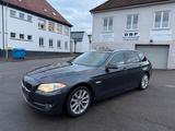 BMW 530d Touring/Automatik/Softclose/Kamera/Euro6 - BMW 530 aus 2010: Kombi