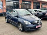 Mercedes-Benz Mercedes-benz B 200CDI 140CV Sport NEOPATENTATI - Mercedes-Benz B 200: Cdi Sport
