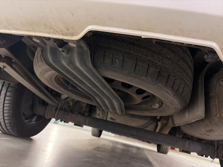 Fahrzeugabbildung Volkswagen Caddy Maxi TRENDLINE TDI NAVI GRA 5-SITZE