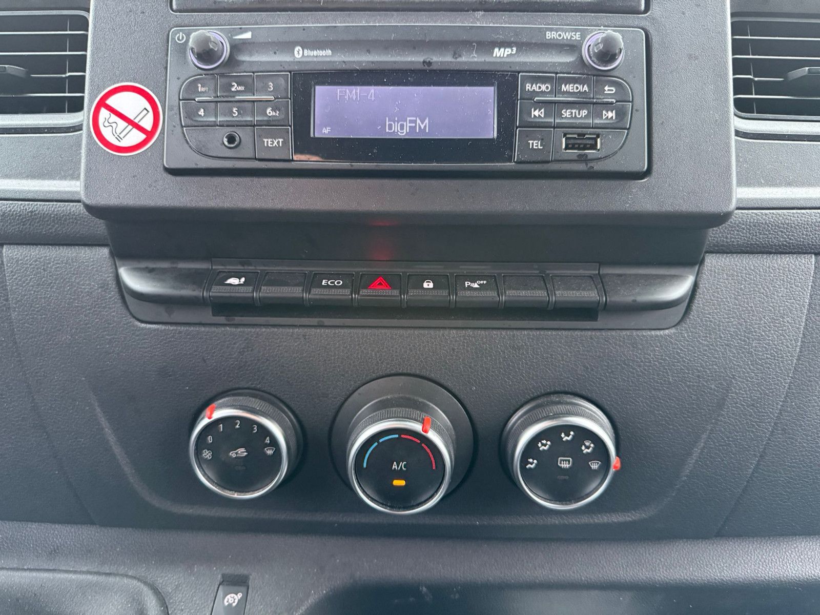 Fahrzeugabbildung Renault Master III KastenL1H2 HKa 3,5t/1.HAND/SCHECKHEFT