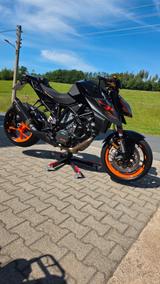 KTM Superduke R
