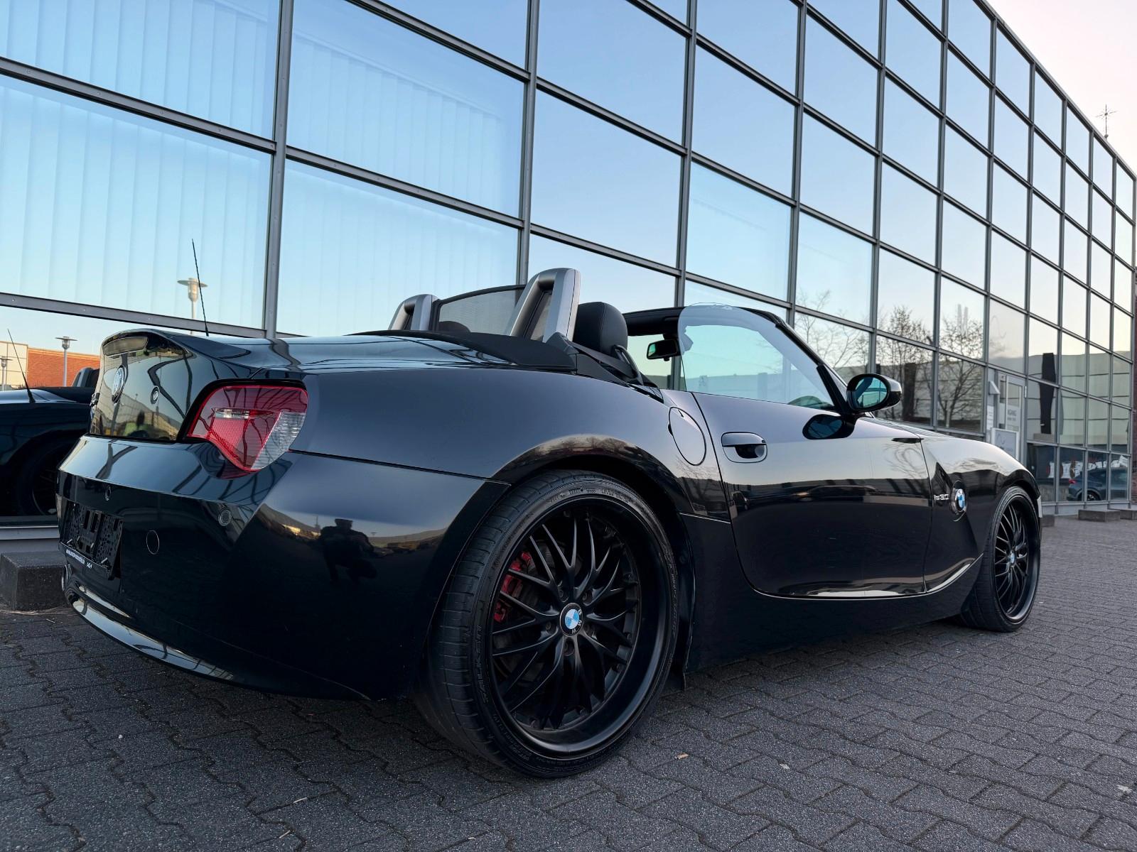 BMW Z4 Roadster 3.0si 265 ch BVA / 124 777 km / Suspension M / Cuir / Xénon / Sièges chauffants