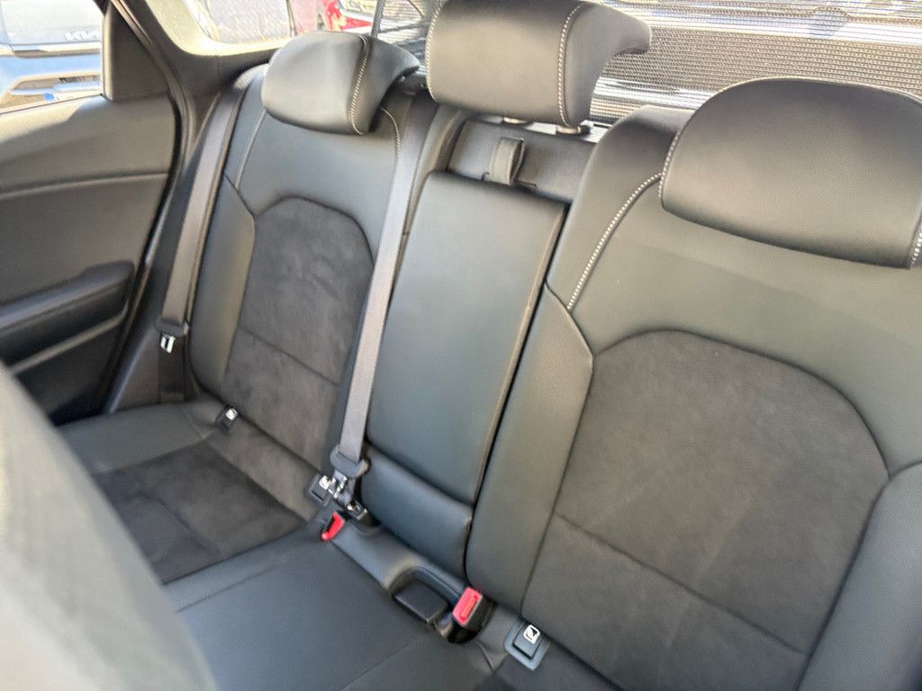 Fahrzeugabbildung Kia Ceed Sportswagon 1.5 T-GDI GT Line