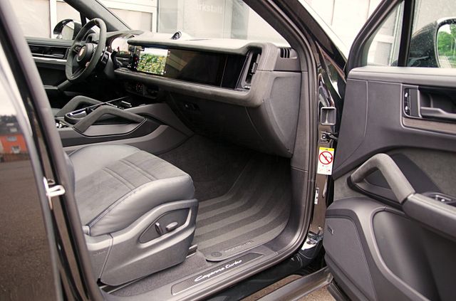 Porsche Cayenne Turbo E-Hybrid Coupé GT-Paket*PDCC,TODAY
