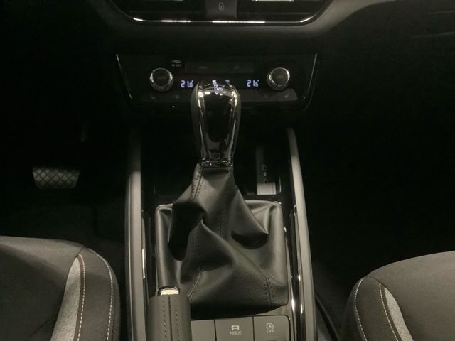 Kamiq Tour 1,0 85 kW DSG AHK NAVI ALU SHZG