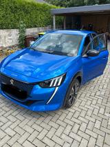 Peugeot e-208 136 GT Pack GT Pack - Peugeot e-208 von privat
