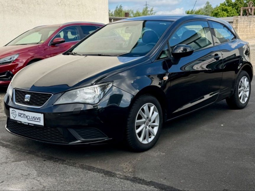 Fahrzeugabbildung SEAT Ibiza SC Style Salsa 1,2 Navigation Sitzheizung